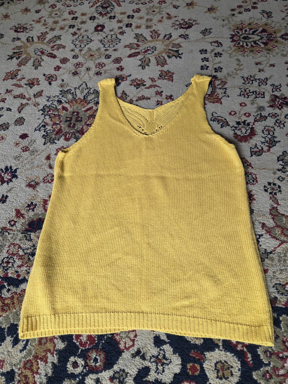 Mustard Sleeveless Knit Leaf-Panel Tank Top - Picture 4 of 8